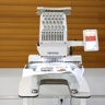Fortever Halo-100 - 320 x 240 мм, компактная одноголовая 12-игольная промышленная вышивальная машина