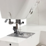 Juki HZL-G120, комп'ютерна швейна машина з промисловим транспортером тканини, 8 шаблонів петель, 180 швейних операцій