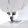 Brother Innov-is F480, швейно-вишивальна машина з сенсорним повнокольоровим дисплеєм, поле вишивки 180 х 130 мм, 10 шаблонів петель, 182 швейні операції