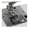 Janome DE 7524E, електромеханічна швейна машина з горизонтальним човником, 24 види операцій