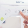 Brother Innov-is F420, комп'ютеризована швейна машина з горизонтальним човником, 140 операцій
