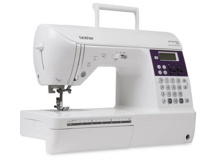Brother Innov-is 550, комп'ютерна швейна машинка з LCD дисплеєм, автоматичною обрізкою нитки і закріпкою, 10 шаблонів петель, 429 швейних операцій, жорсткий чохол