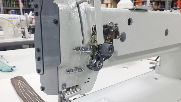 ᐈ Typical GC 20606 | Двухигольная швейная машина с тройным