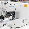 Jack JK-T1903A, комп'ютерна гудзикова швейна машина човникового стібка з вбудованим сервомотором і сенсорним дисплеєм