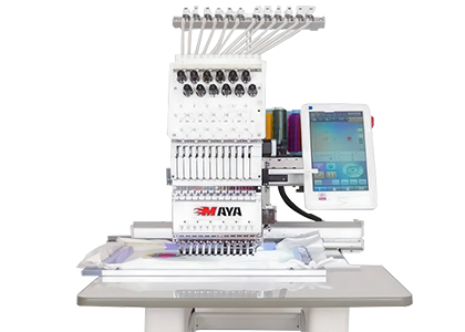 Комплектація: вишивальна машина зі столом