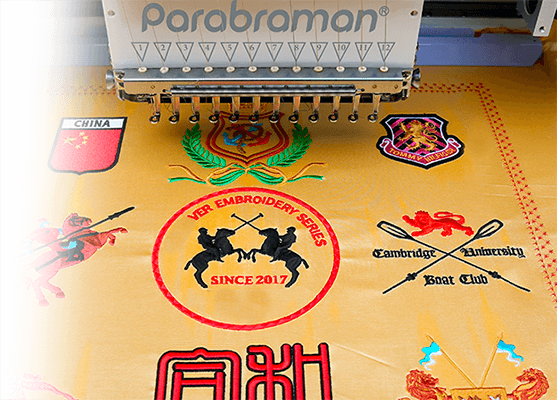 Вишивка на бордюрній рамі Parabraman